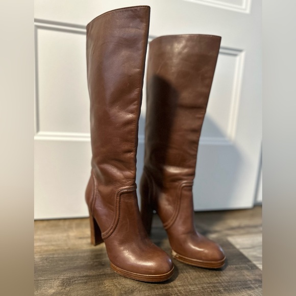 Michael kors boots leather upper leather outsole size 6 - Picture 6 of 8
